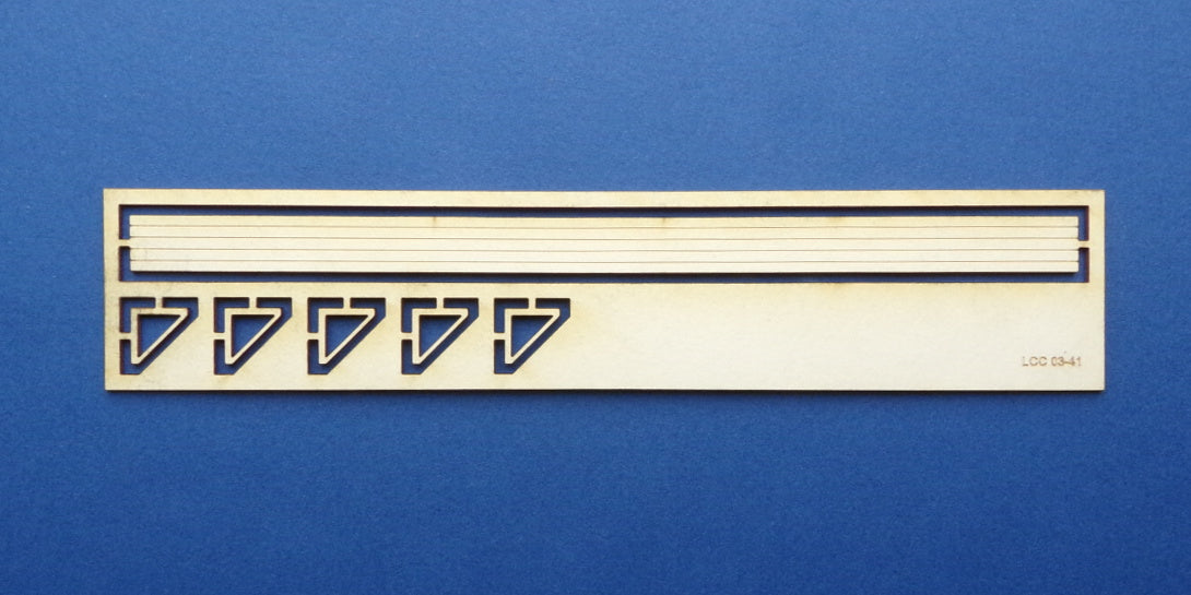 LCC 03-41 OO gauge large signal box front elevation gallery