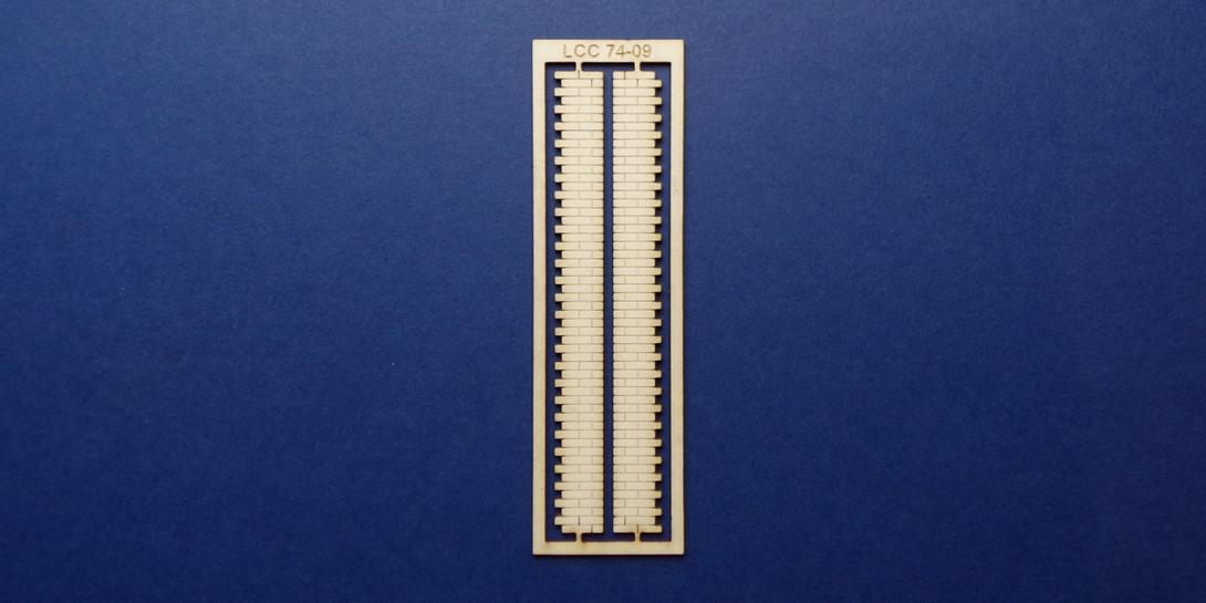 LCC 74-09 O gauge brick corners for side elevations