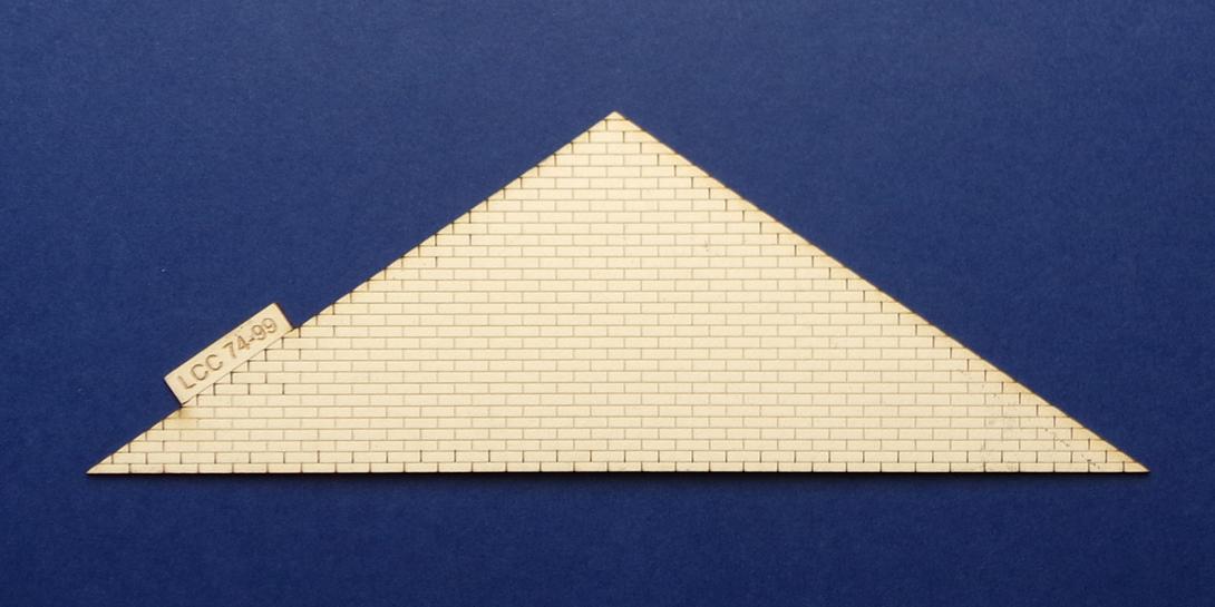 LCC 74-99 O gauge industrial gable