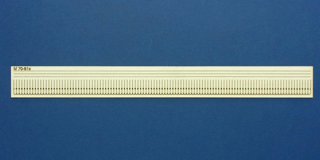 M 70-51c O gauge valance - LNWR, LMS